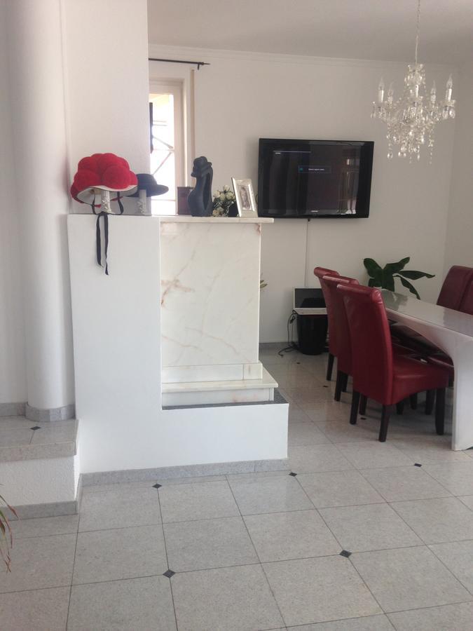 Gaestehaus Tante Tienchen 7 Minuten Zu Fuss Zum Europa Park , Plus Kostenloses Parkplatzticket Rulantica ,Alle Unsere Suiten Haben Einen Balkon Rust Εξωτερικό φωτογραφία