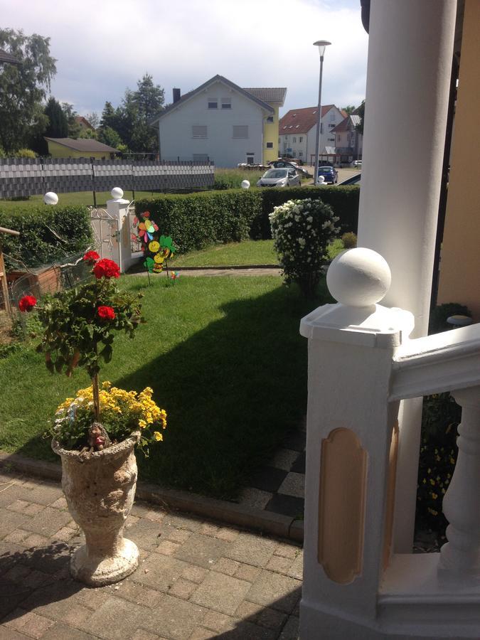 Gaestehaus Tante Tienchen 7 Minuten Zu Fuss Zum Europa Park , Plus Kostenloses Parkplatzticket Rulantica ,Alle Unsere Suiten Haben Einen Balkon Rust Εξωτερικό φωτογραφία
