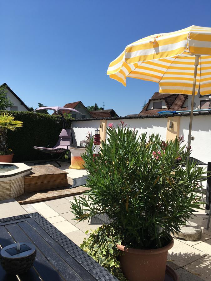 Gaestehaus Tante Tienchen 7 Minuten Zu Fuss Zum Europa Park , Plus Kostenloses Parkplatzticket Rulantica ,Alle Unsere Suiten Haben Einen Balkon Rust Εξωτερικό φωτογραφία