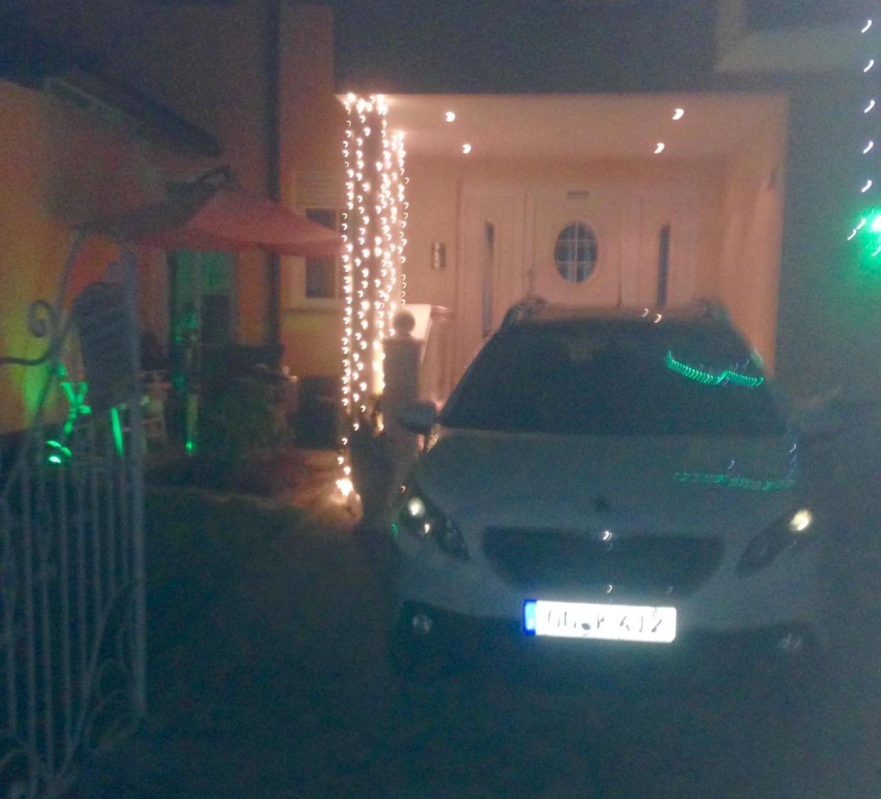 Gaestehaus Tante Tienchen 7 Minuten Zu Fuss Zum Europa Park , Plus Kostenloses Parkplatzticket Rulantica ,Alle Unsere Suiten Haben Einen Balkon Rust Εξωτερικό φωτογραφία